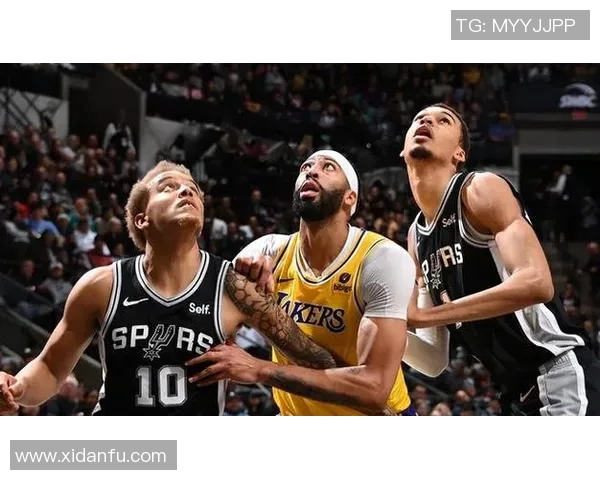 2003年NBA西部决赛马刺与湖人激战回顾经典对决与传奇球员的巅峰时刻